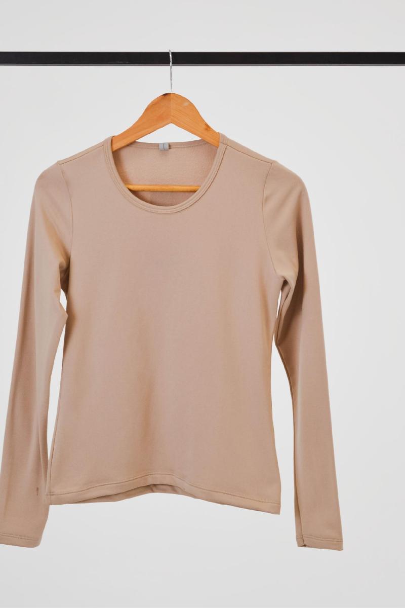 Foto do produto  Blusa Linha Leve   Bege