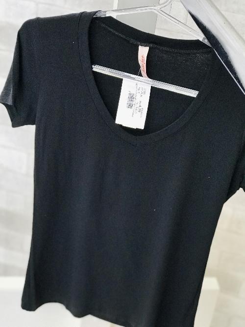 Foto do produto  Blusa Linha Leve Preto L768 Basica Preto