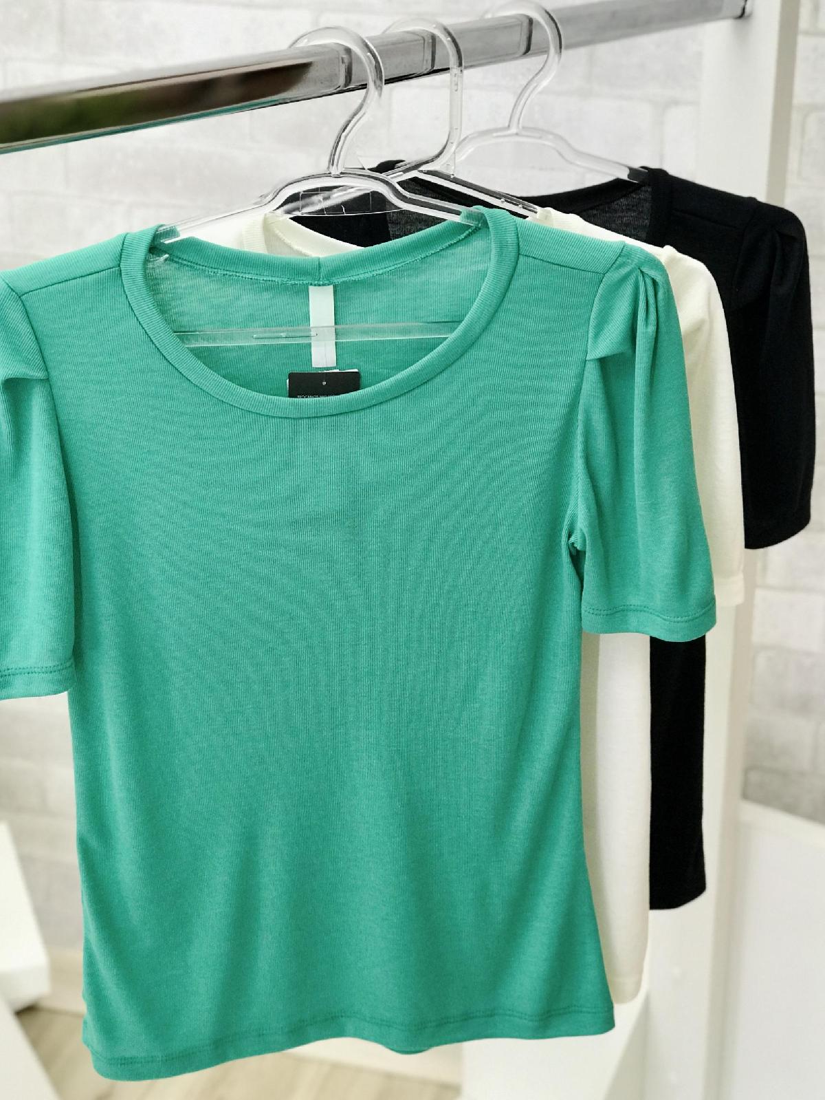 Foto do produto Blusa Linha Leve Verde