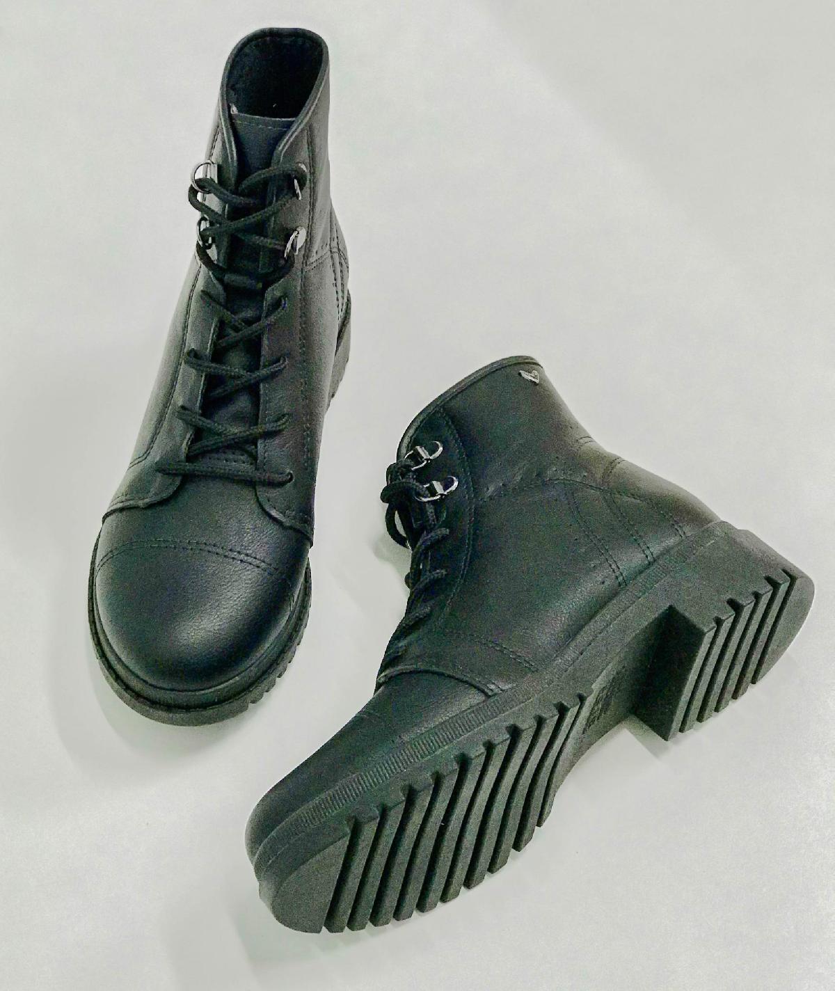 Foto do produto Bota Coturno Mississipi Preto