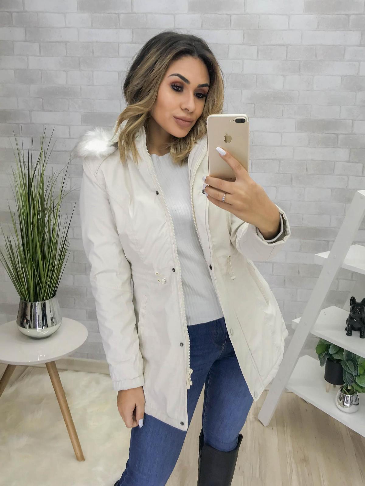 Foto do produto Casaco Fem. Safira Bege