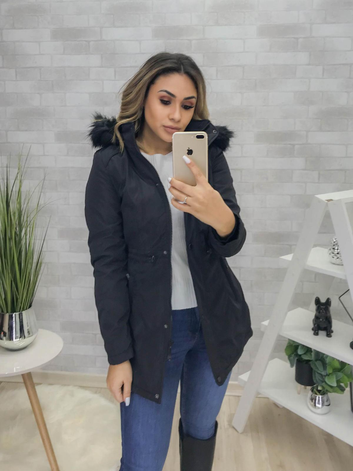 Foto do produto Casaco Fem. Safira Preto