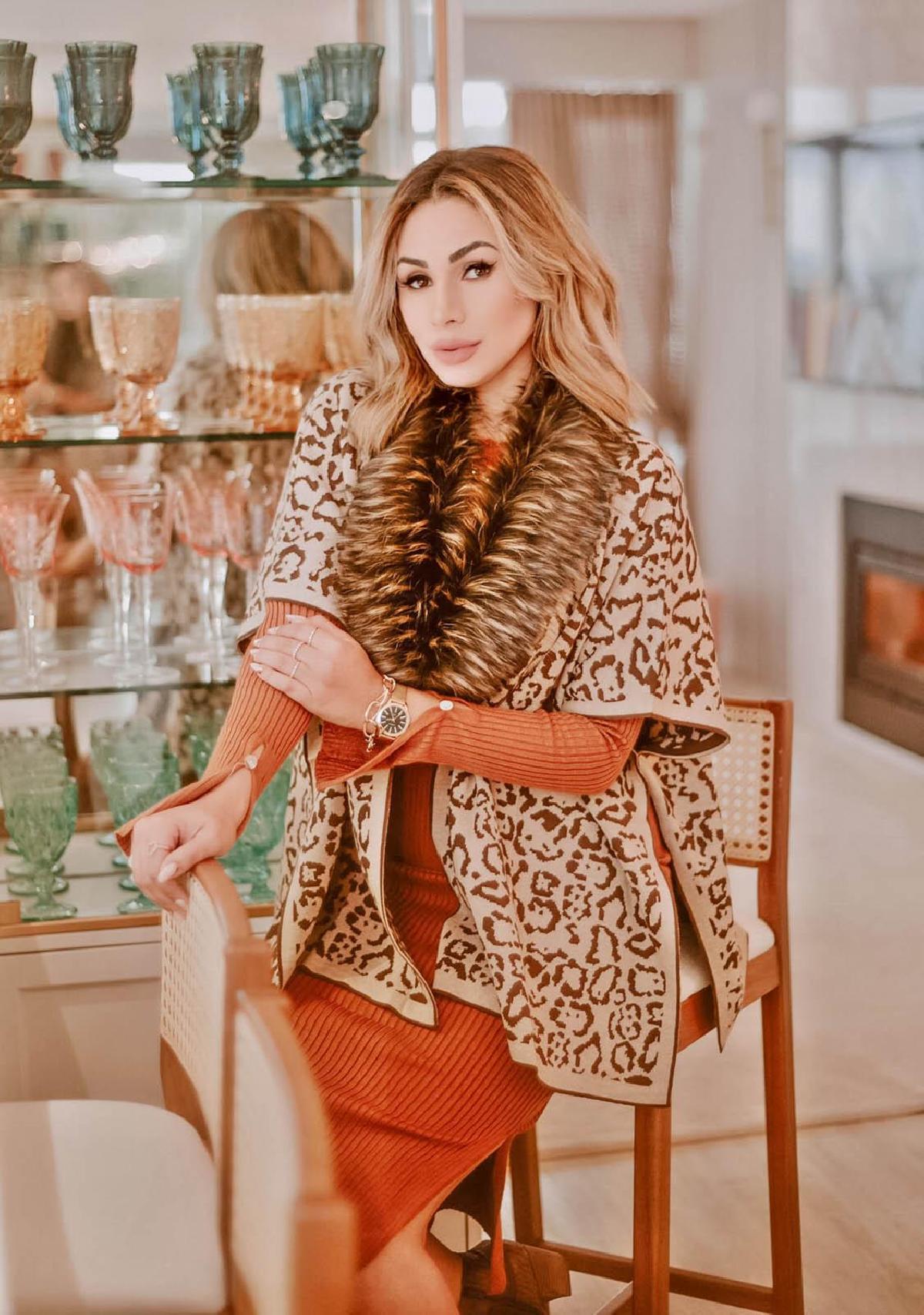 Foto do produto Casaco Fem. Theodora Marrom