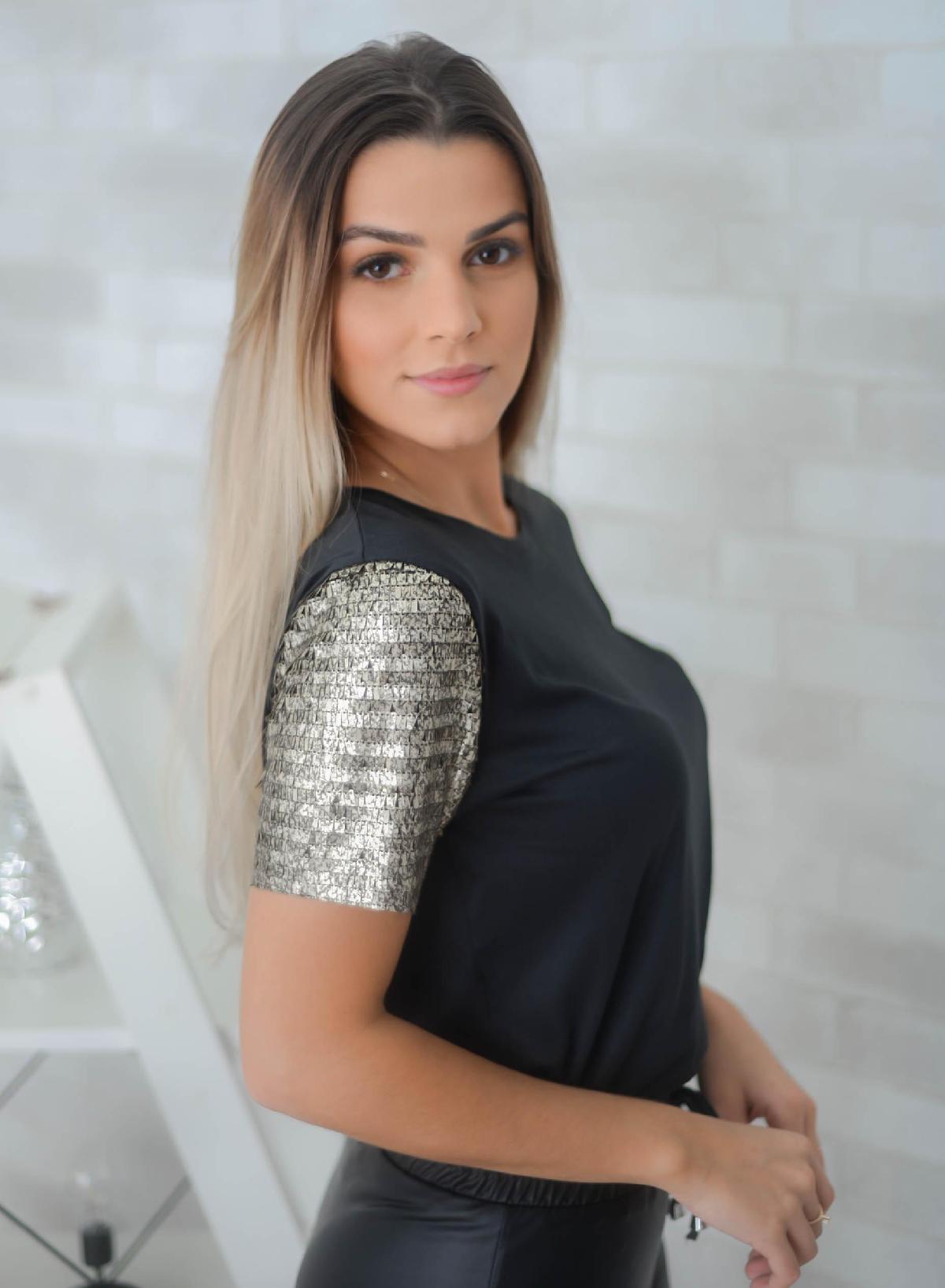 Foto do produto Cropped Jotatreis Preto