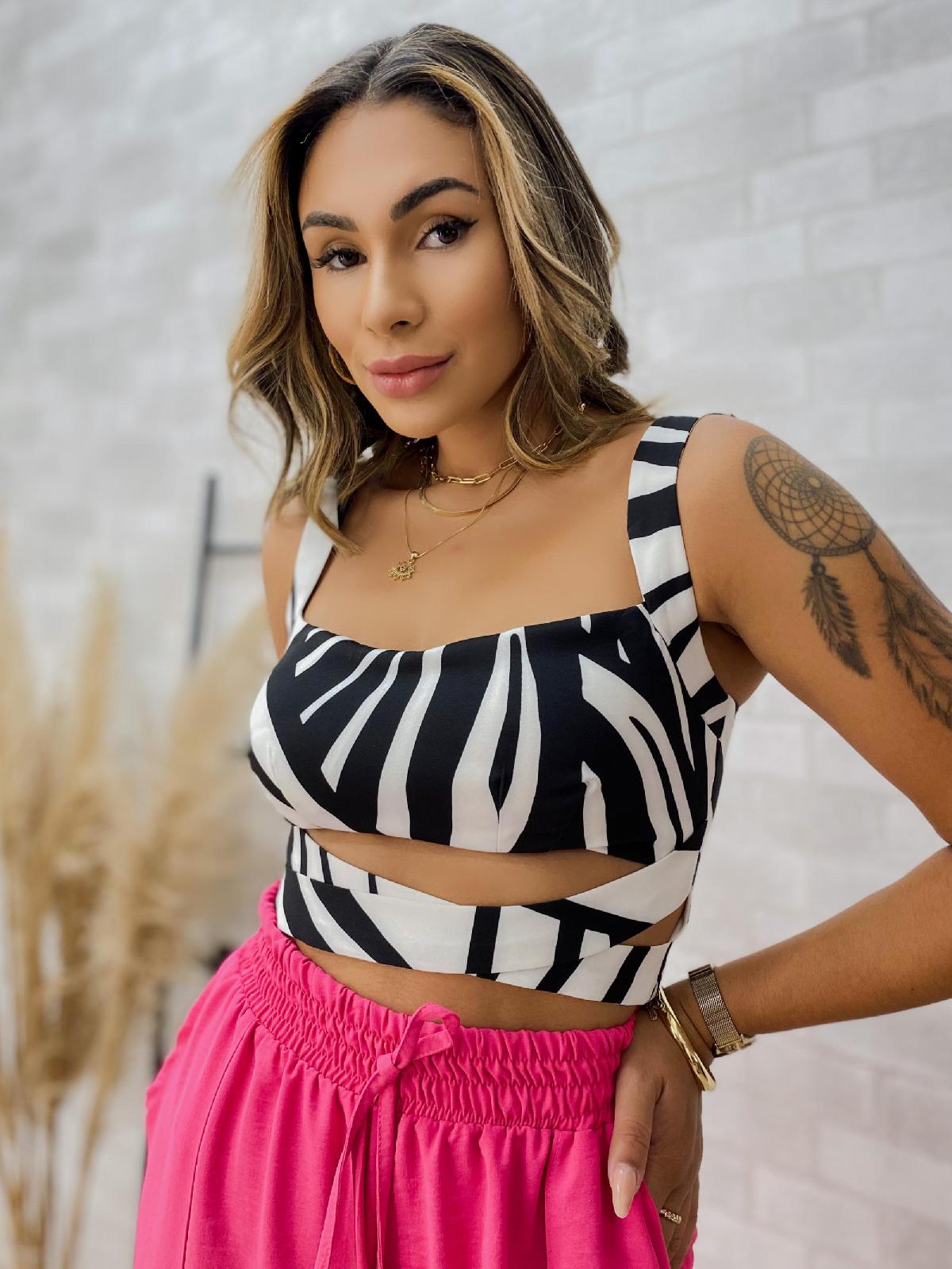 Foto do produto Cropped Show Me Zebra