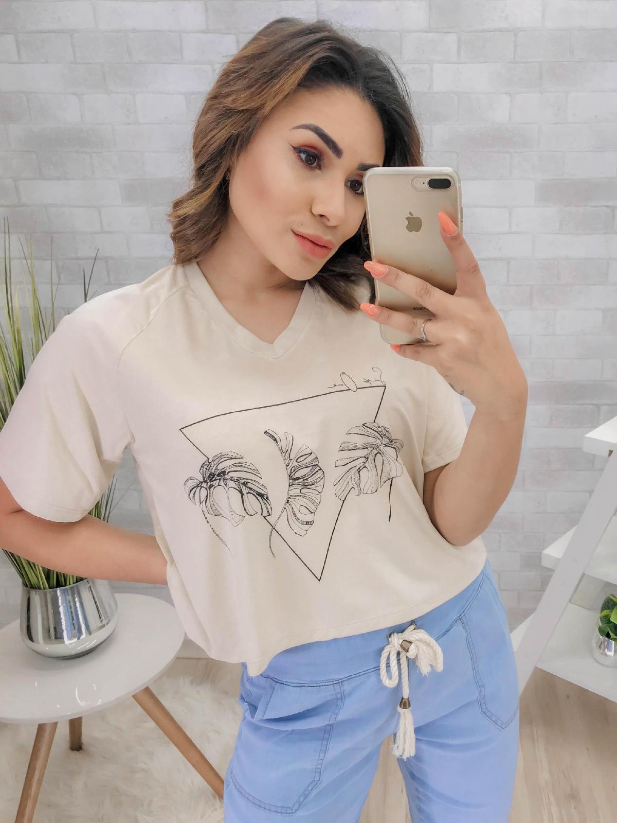 Foto do produto Cropped Six One Bege