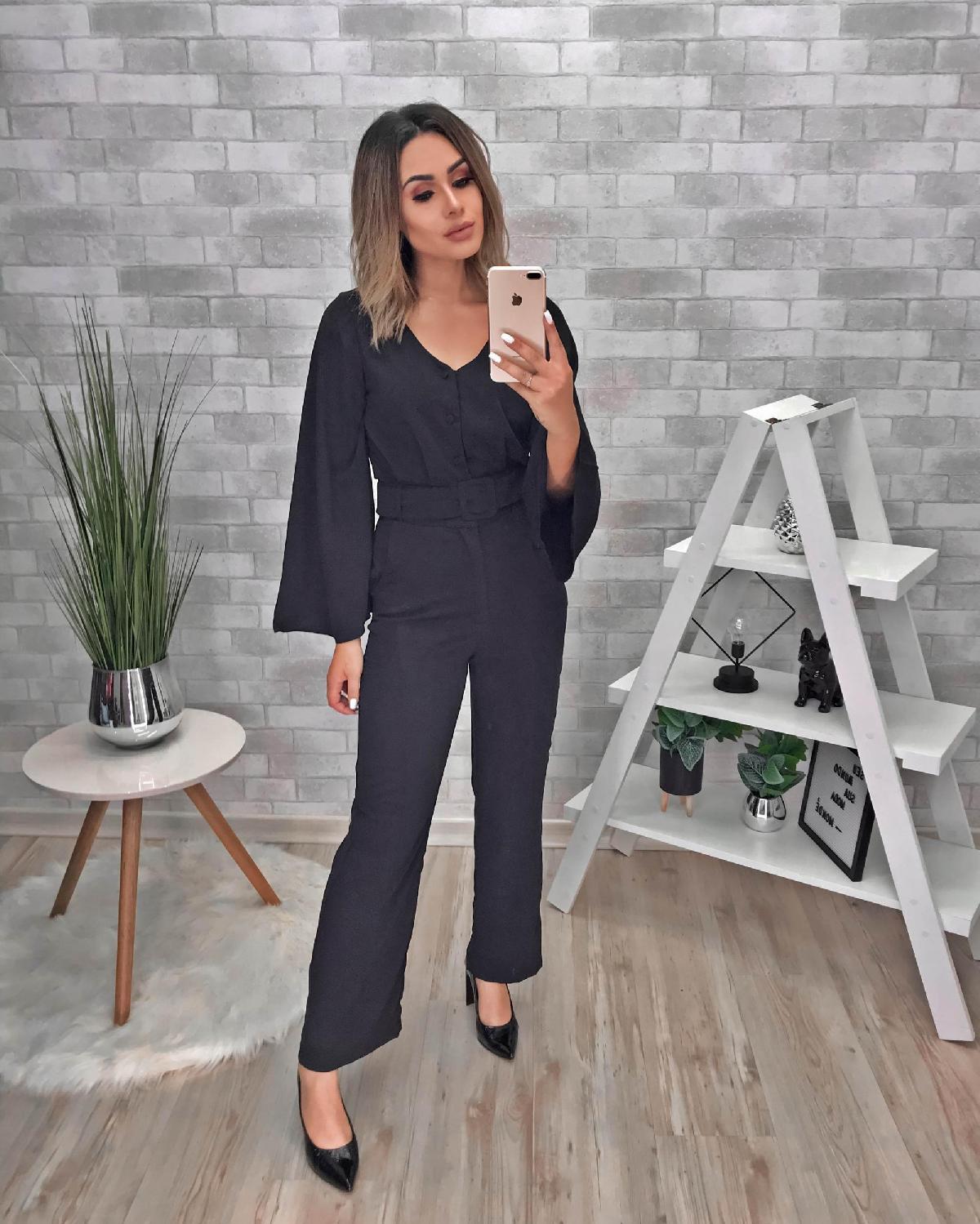 Foto do produto Macacão Six One 6115051 Preto