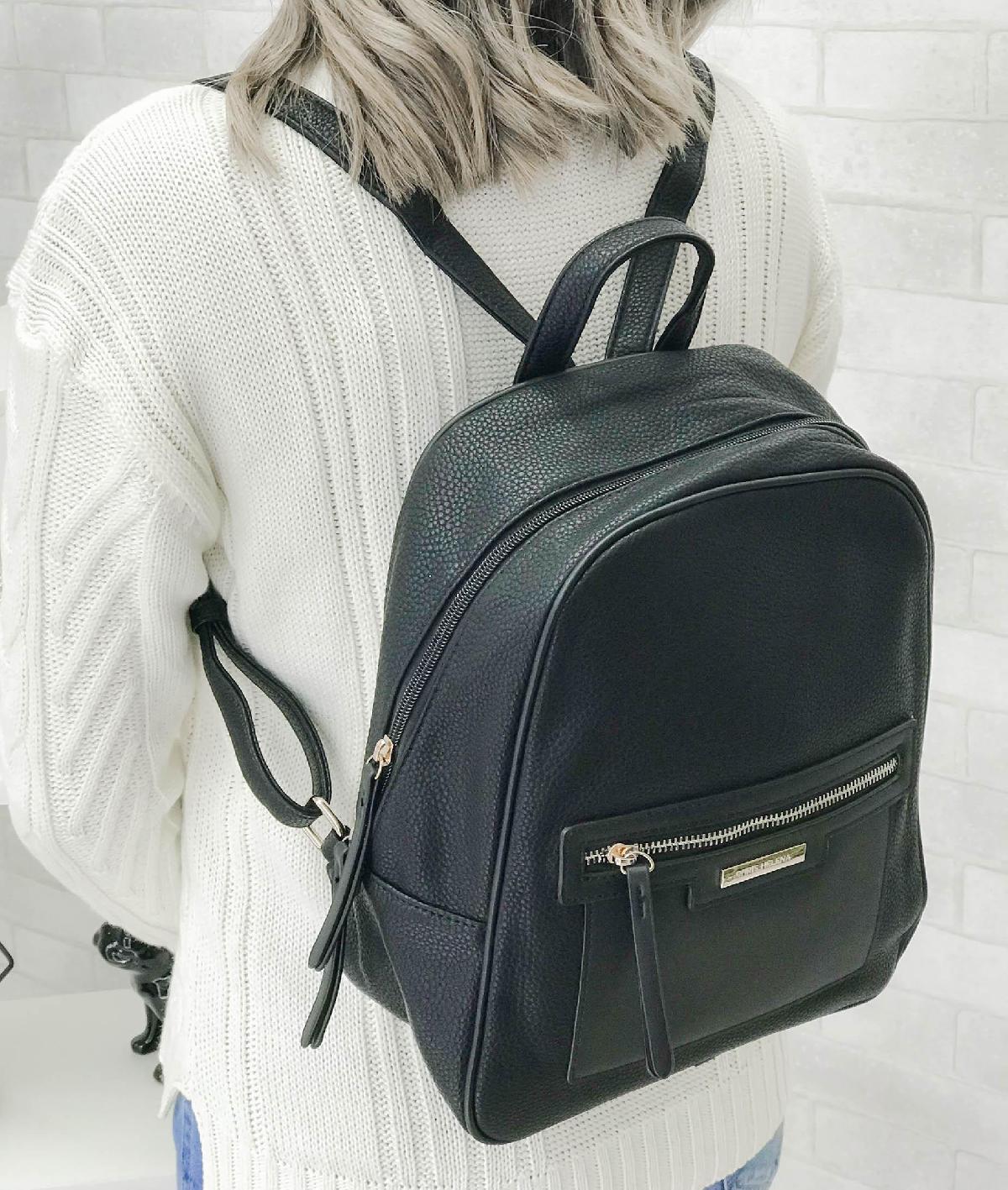 Foto do produto Mochila Chris Helena Preto