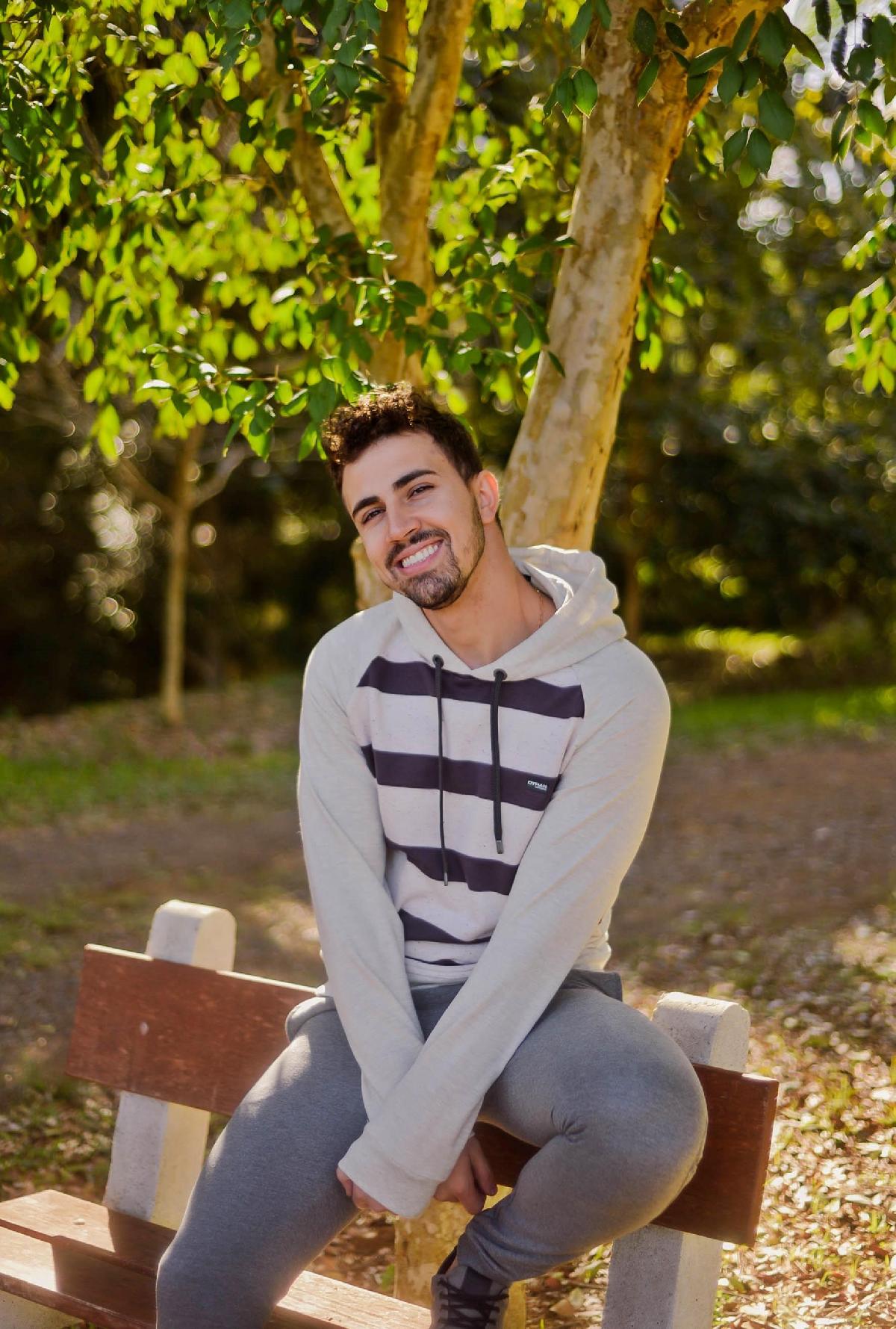 Foto do produto Moletom Masc. Oyhan Mescla