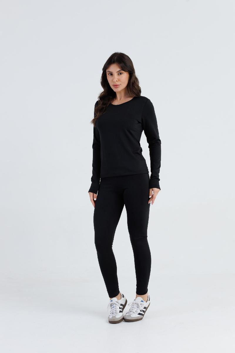 Foto do produto  Blusa Linha Leve Preto Preto