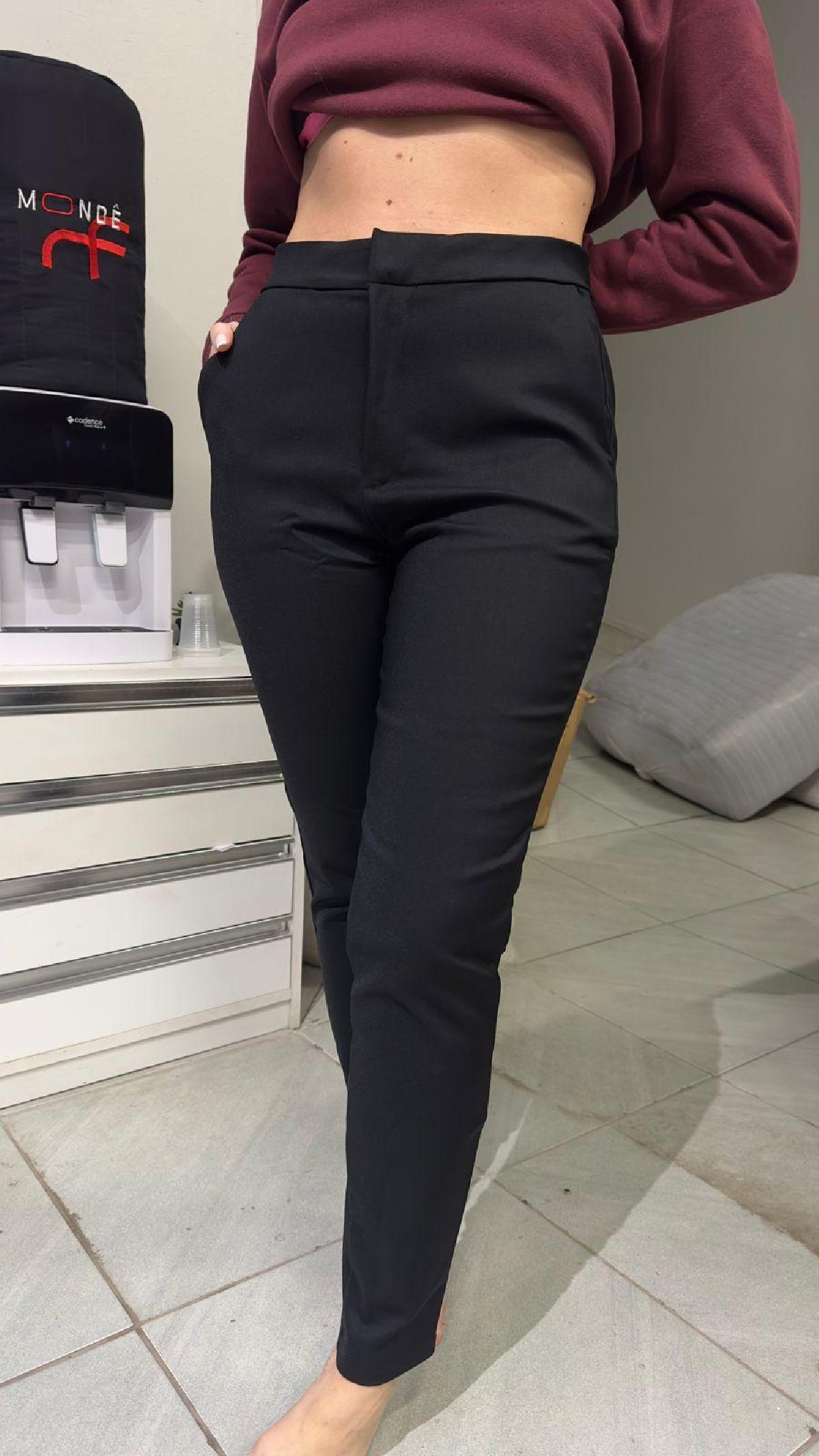 Foto do produto Calça Alfaiataria Fe Deliz Preto Preto