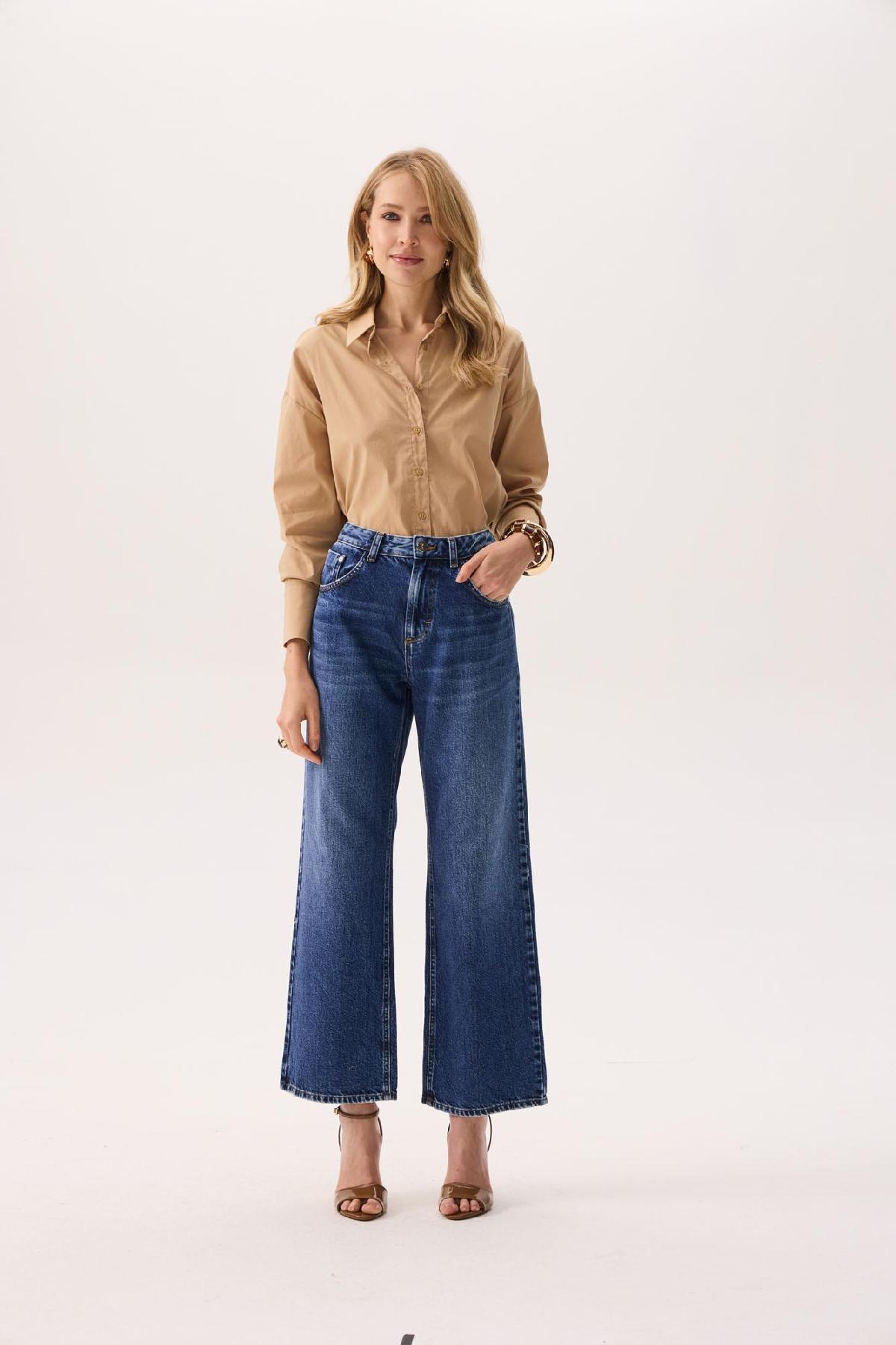 Foto do produto Calça Fem Deliz Ambar Cropped Jeans Medio