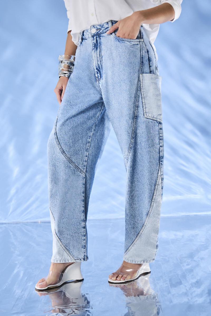 Foto do produto  Calça Fem Six One Barrel Jeans
