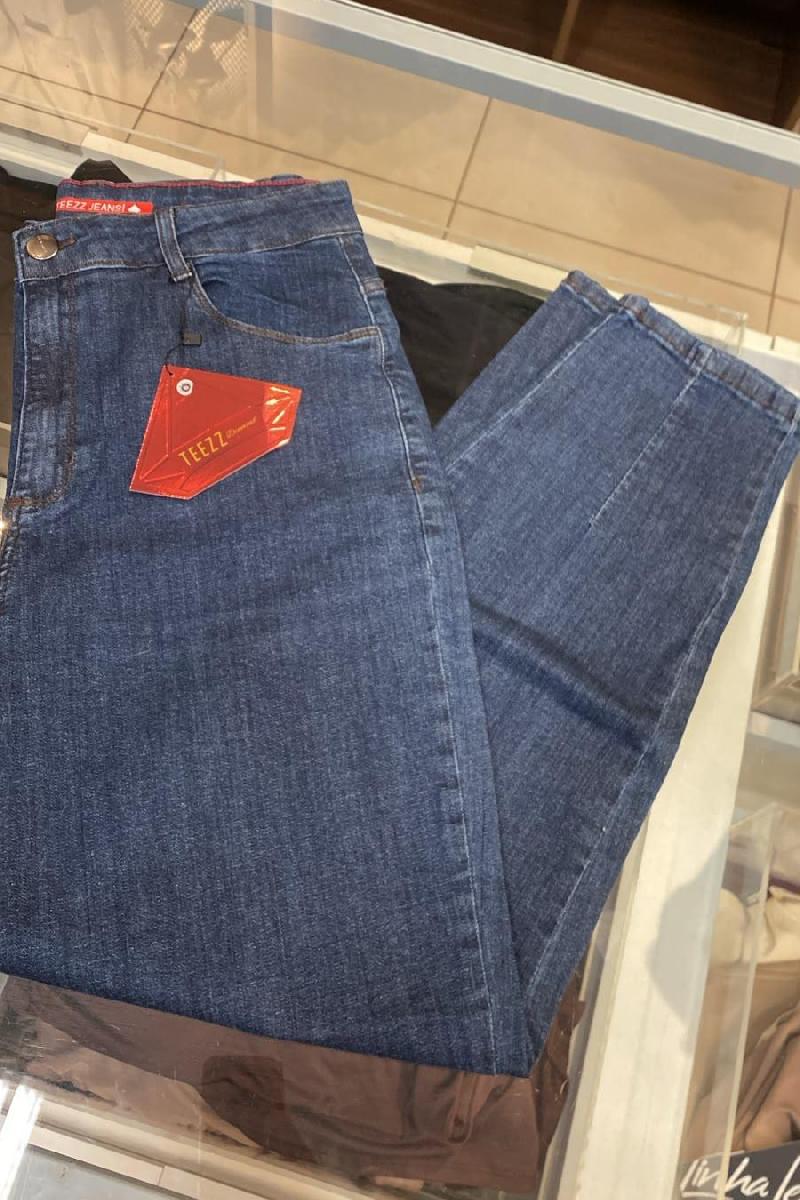 Foto do produto  Calça Fem Teezz Carrot Jeans Escuro