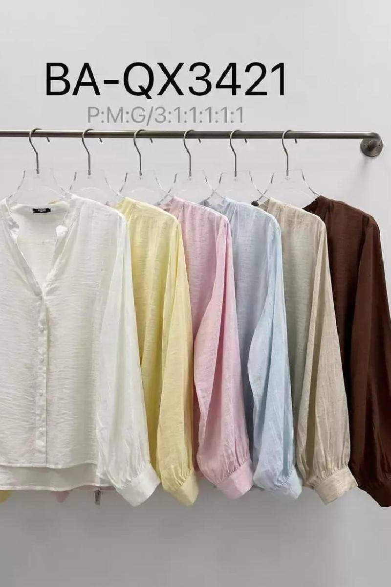 Foto do produto  Camisa Fem. Susan Zheng Gola Padre Branco