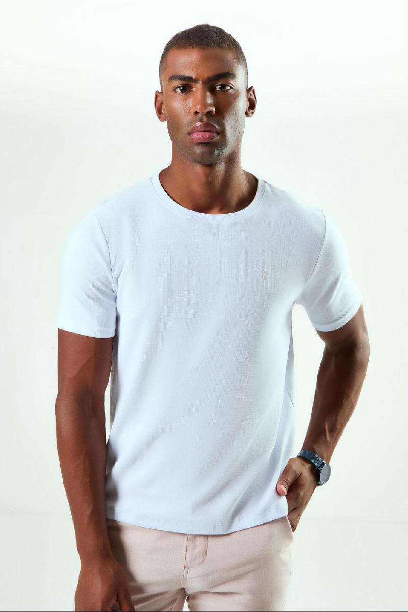 Foto do produto  Camiseta Deliz Regular Branco