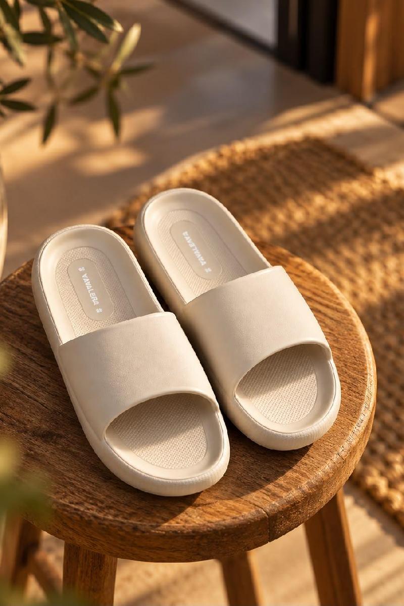Foto do produto  Chinelo Cavalera Slide Nuvem Nude
