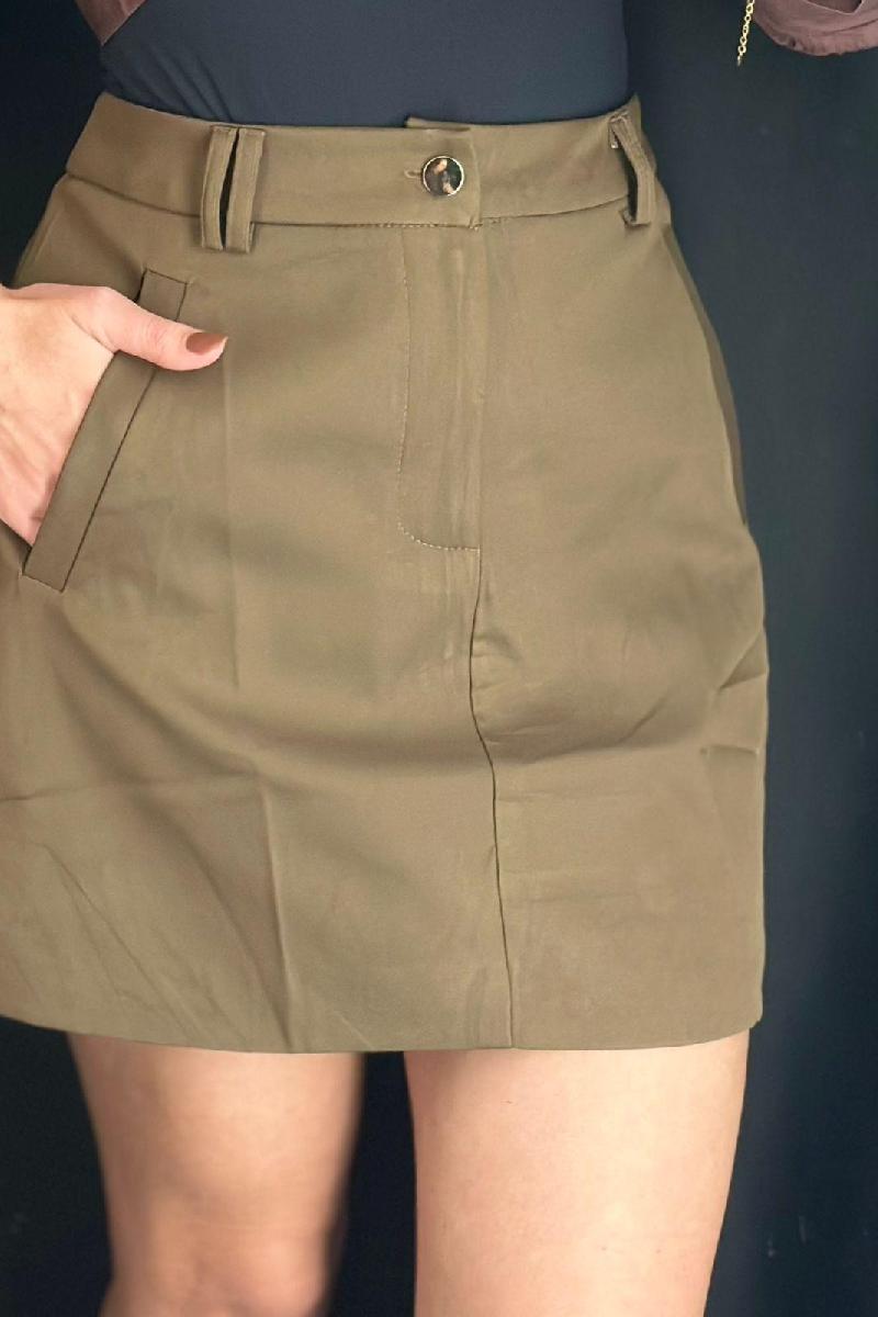 Foto do produto  Saia Eagle Rock Vinho Y580712026 Bolso Faca Verde Militar