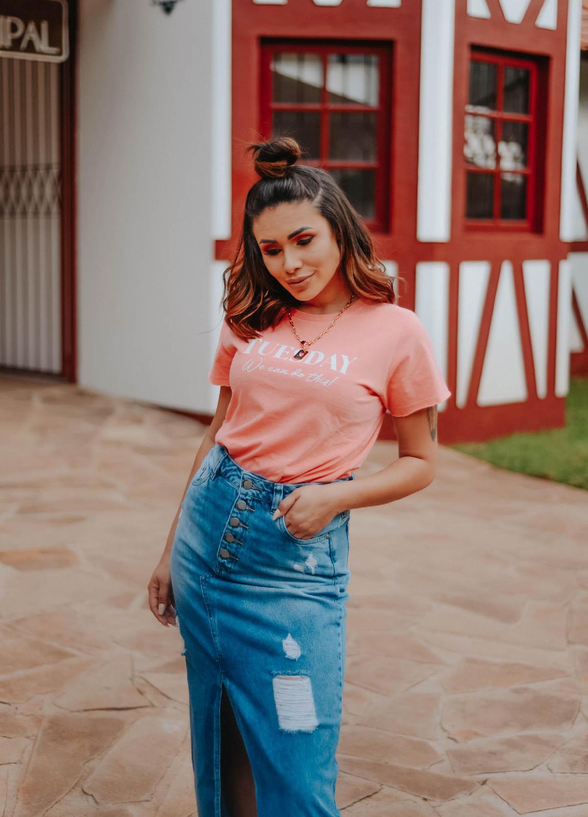 Foto do produto T-shirt Dominio Laranja