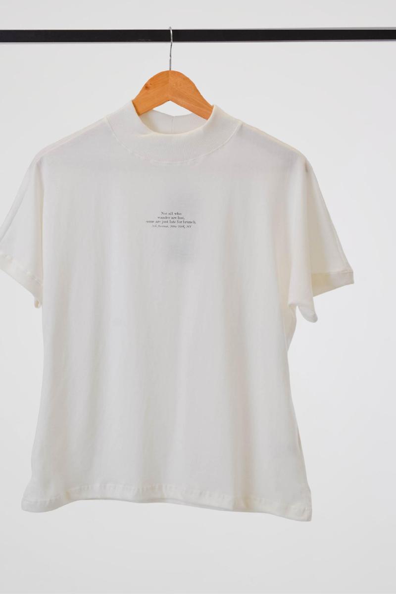 Foto do produto  T-shirt Linha Leve   Off White